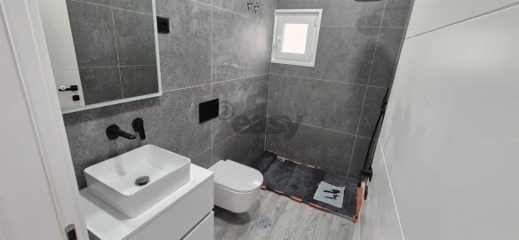Moradia T4 para Venda em Agualva e Mira-Sintra