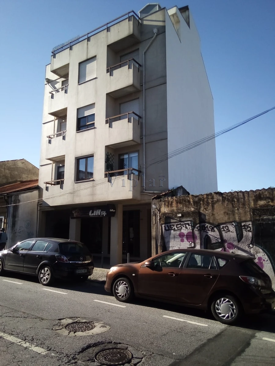 Terreno para Venda em Paranhos Foto 10