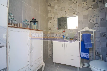 Moradia T6 para Venda em Samora Correia
