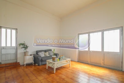 Moradia T6 para Venda em Samora Correia