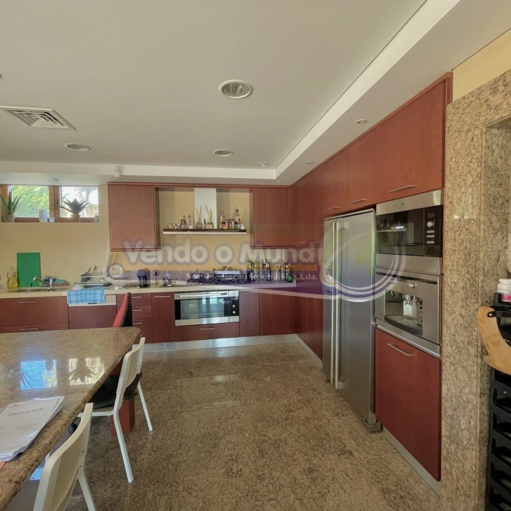 Moradia T8 para Venda em Alhandra, São João dos Montes e Calhandriz Foto 2