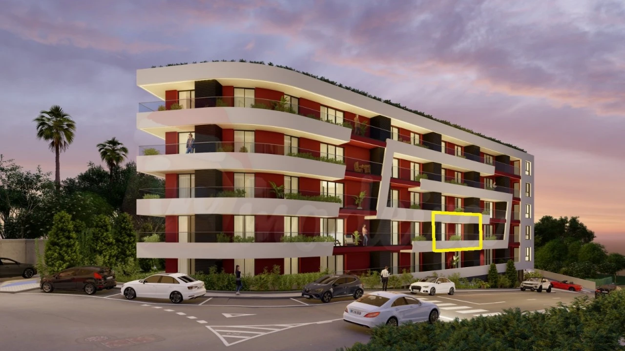 Apartamento T1 para Venda em Caniço Foto 1
