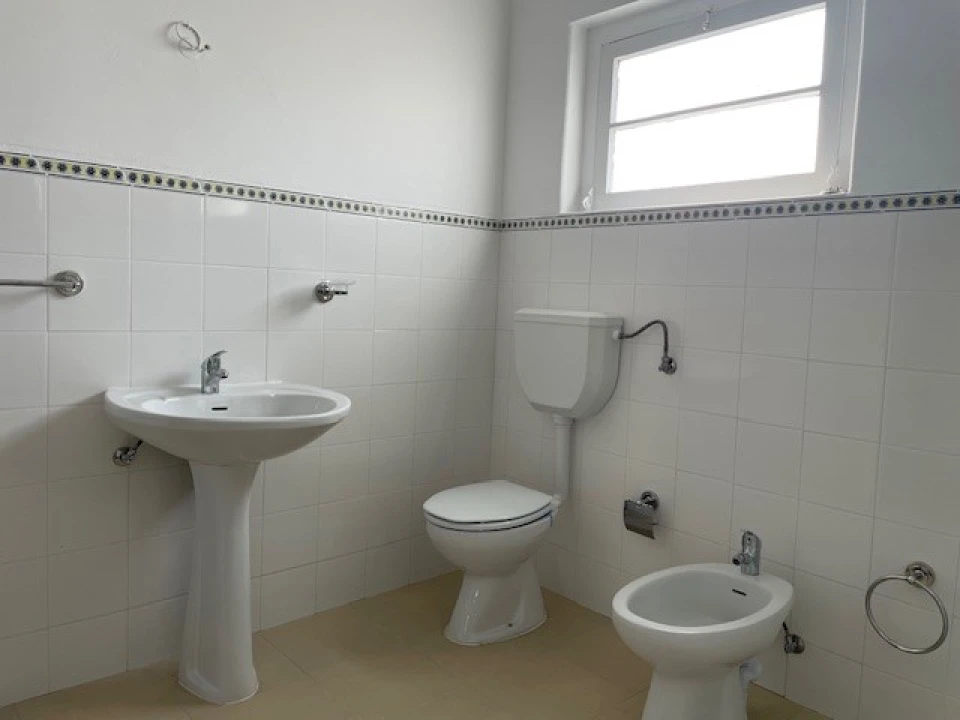 Apartamento T4 para Arrendamento em Ponte de Sor, Tramaga e Vale de Açor Foto 13