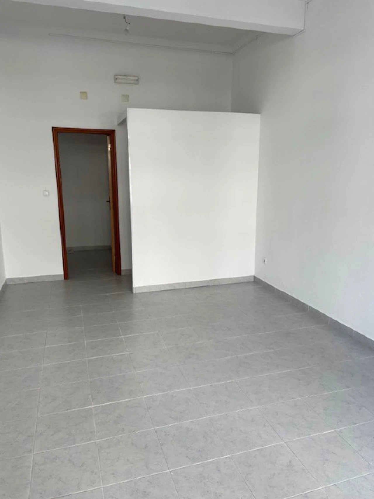 Loja para Arrendamento em Ponte de Sor, Tramaga e Vale de Açor Foto 2