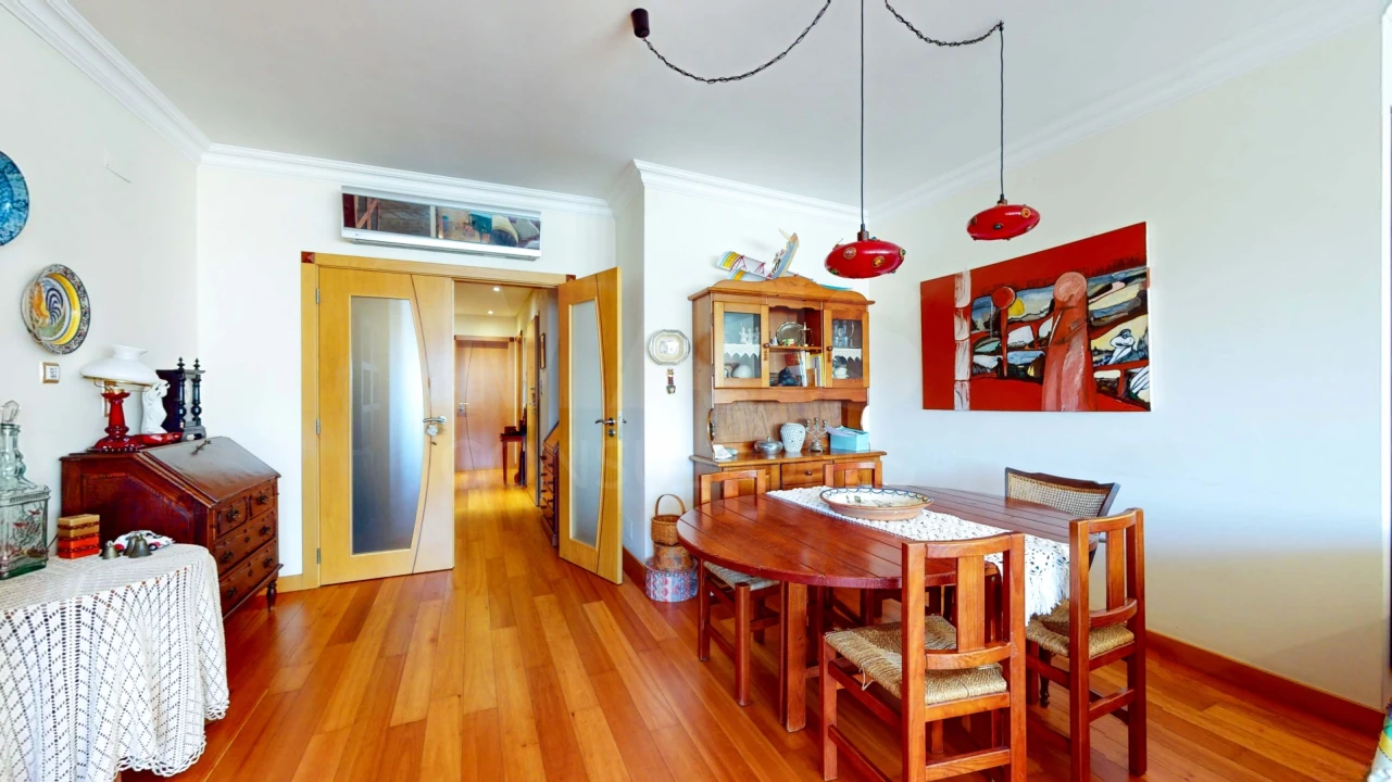 Apartamento T4 para Venda em Loures Foto 6