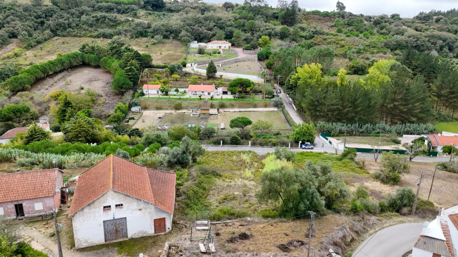 Terreno para Venda em Santo Quintino Foto 2