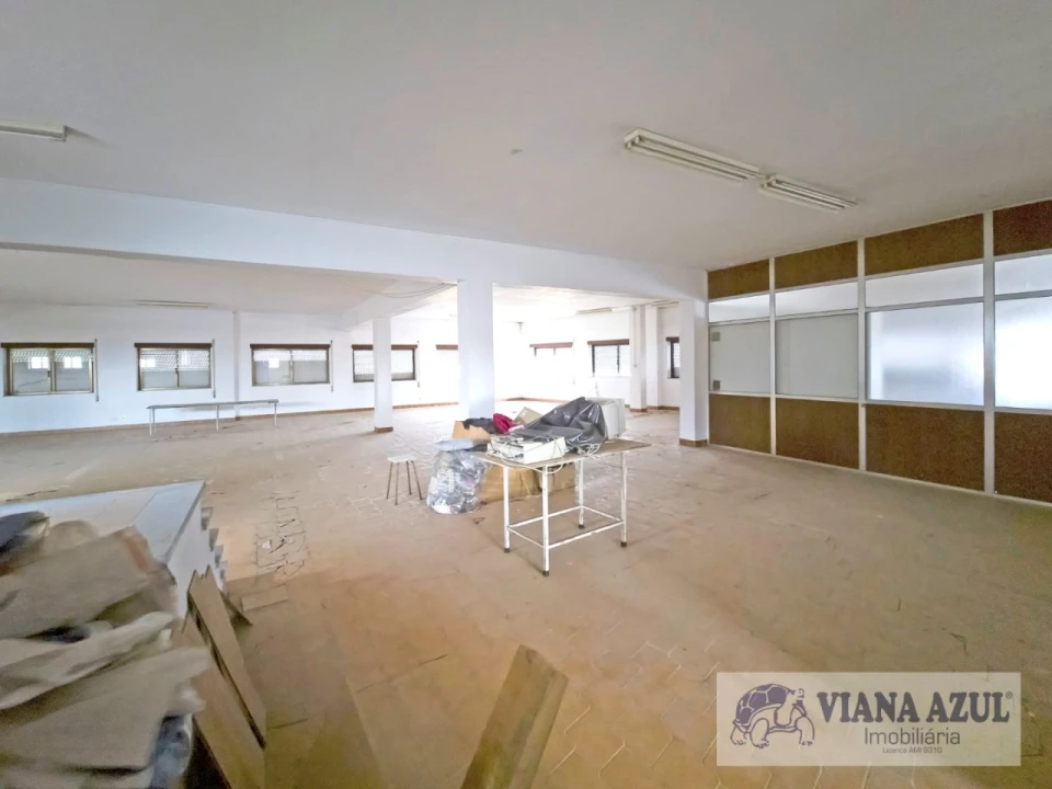 Armazém para Venda em Perre Foto 4