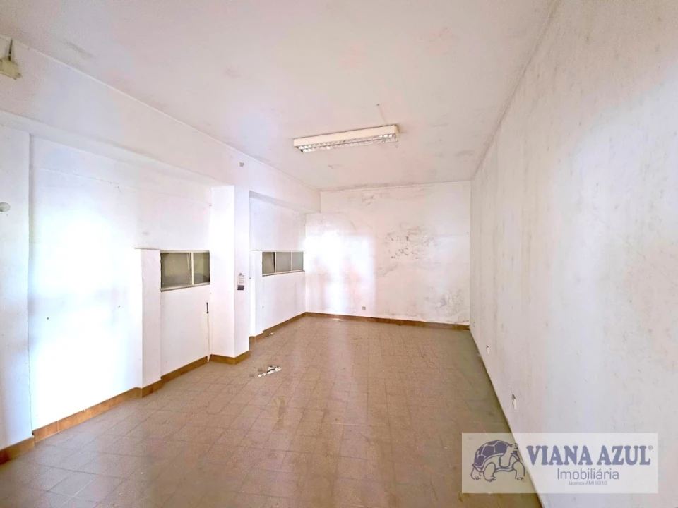 Armazém para Venda em Perre Foto 15
