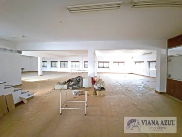 Armazém para Venda em Perre