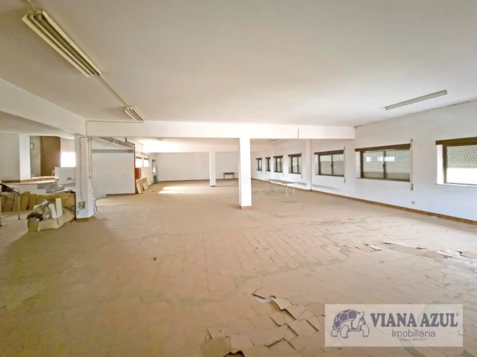 Armazém para Venda em Perre Foto 3