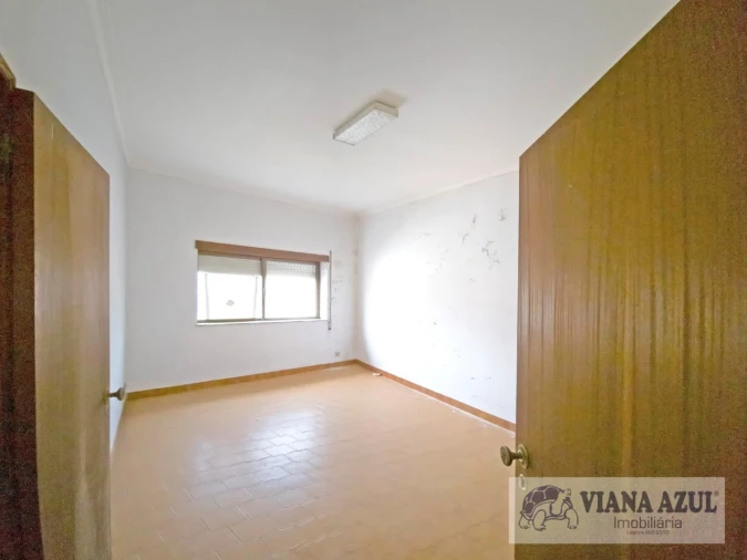 Armazém para Venda em Perre Foto 6