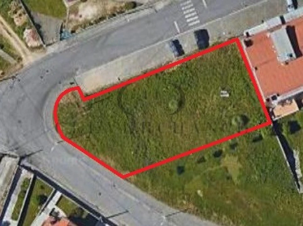 Terreno P/ Prédio para Venda em Argoncilhe Foto 9