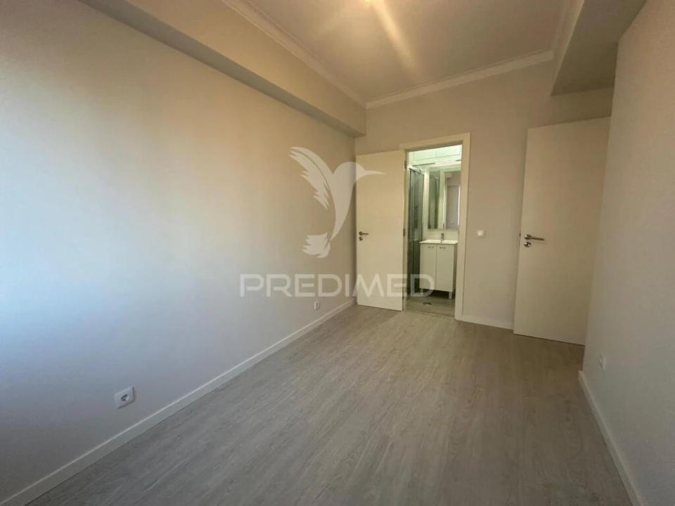 Apartamento T3 para Venda em Santa Clara Foto 15