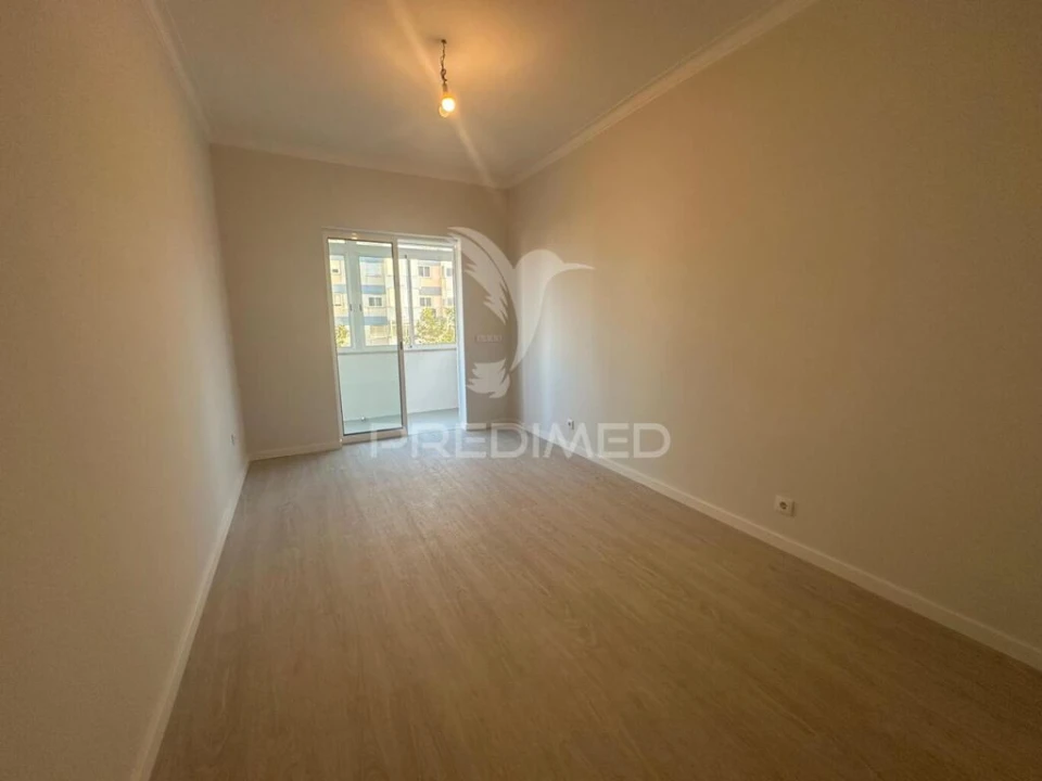 Apartamento T3 para Venda em Santa Clara Foto 18