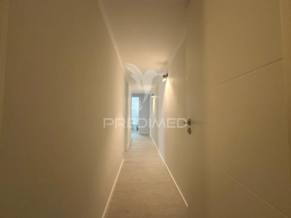 Apartamento T3 para Venda em Santa Clara Foto 11