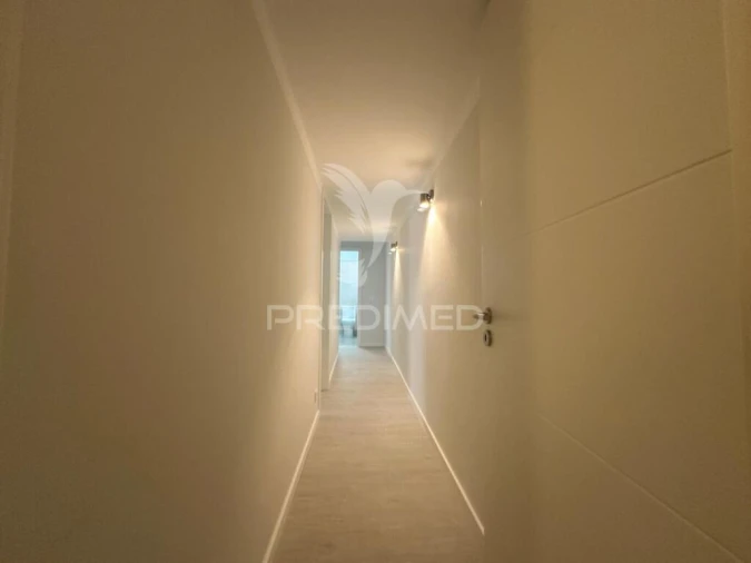 Apartamento T3 para Venda em Santa Clara Foto 11