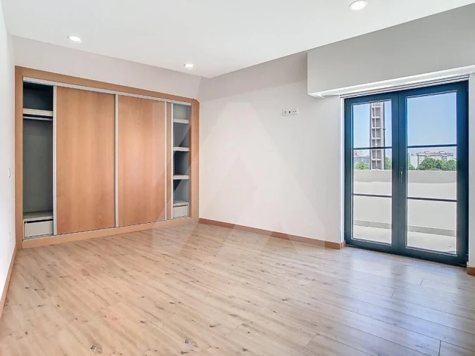 Apartamento T1 para Venda em Ovar, São João, Arada e São Vicente de Pereira Jusã Foto 5