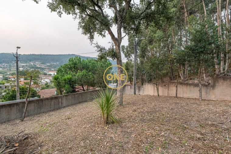 Moradia T3 para Venda em Vale (São Cosme), Telhado e Portela Foto 40