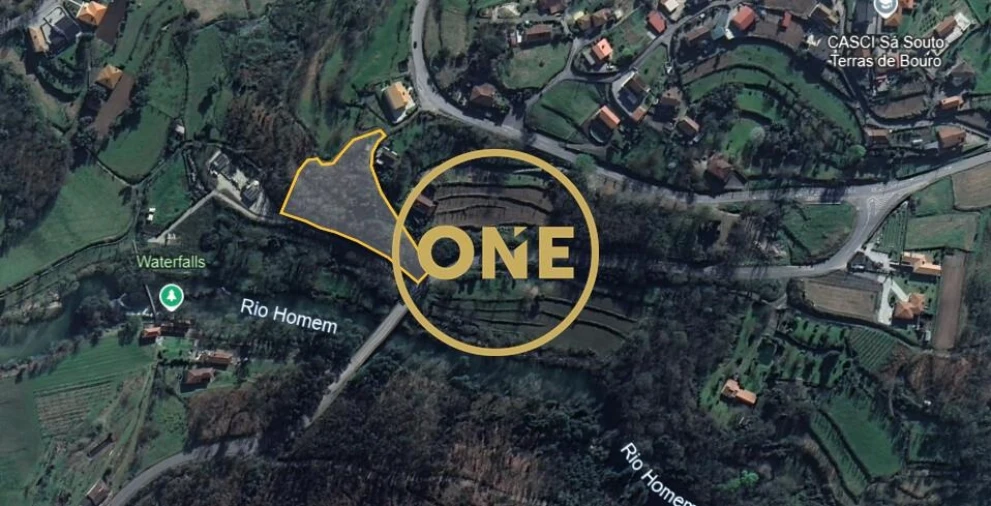 Terreno para Venda em Souto Foto 1