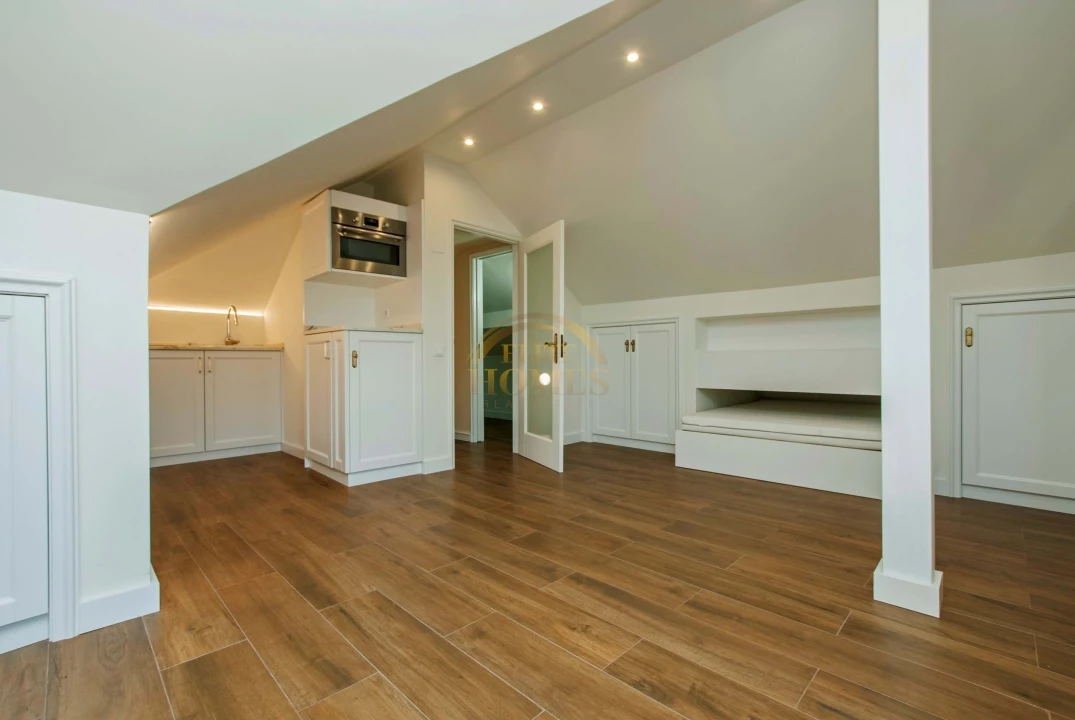 Moradia T8 para Venda em Alvalade Foto 52