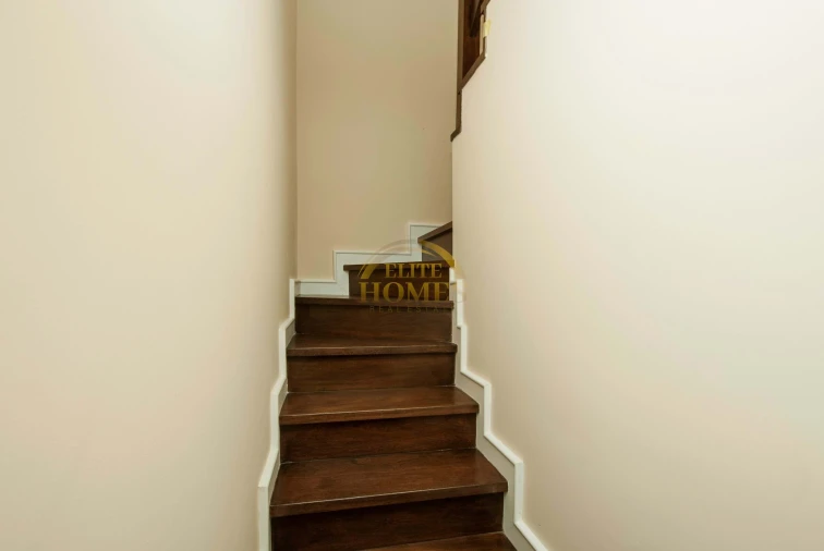 Moradia T8 para Venda em Alvalade Foto 49