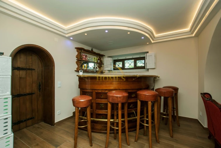 Moradia T8 para Venda em Alvalade Foto 61