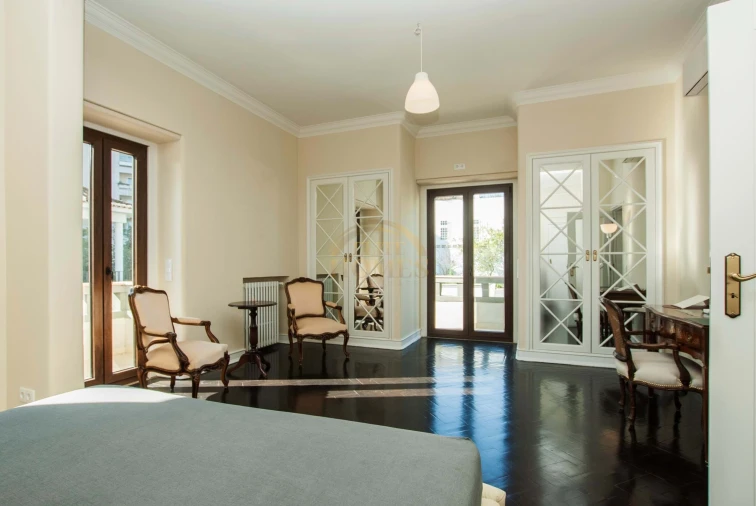 Moradia T8 para Venda em Alvalade Foto 36