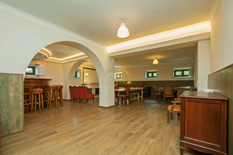 Moradia T8 para Venda em Alvalade Foto 59