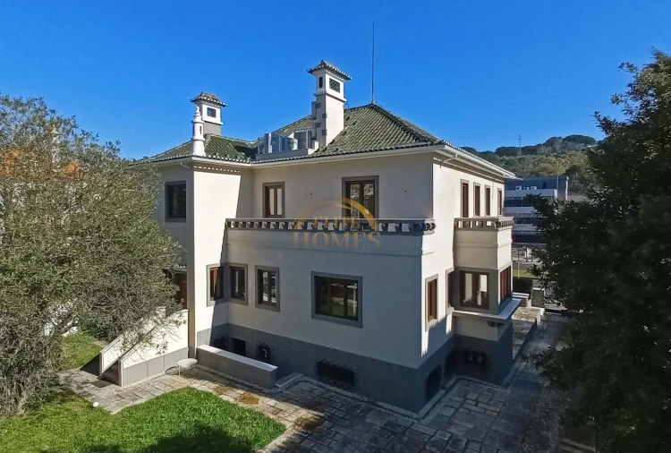 Moradia T8 para Venda em Alvalade Foto 85