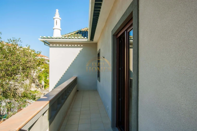 Moradia T8 para Venda em Alvalade Foto 41