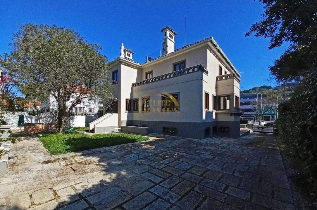 Moradia T8 para Venda em Alvalade Foto 86