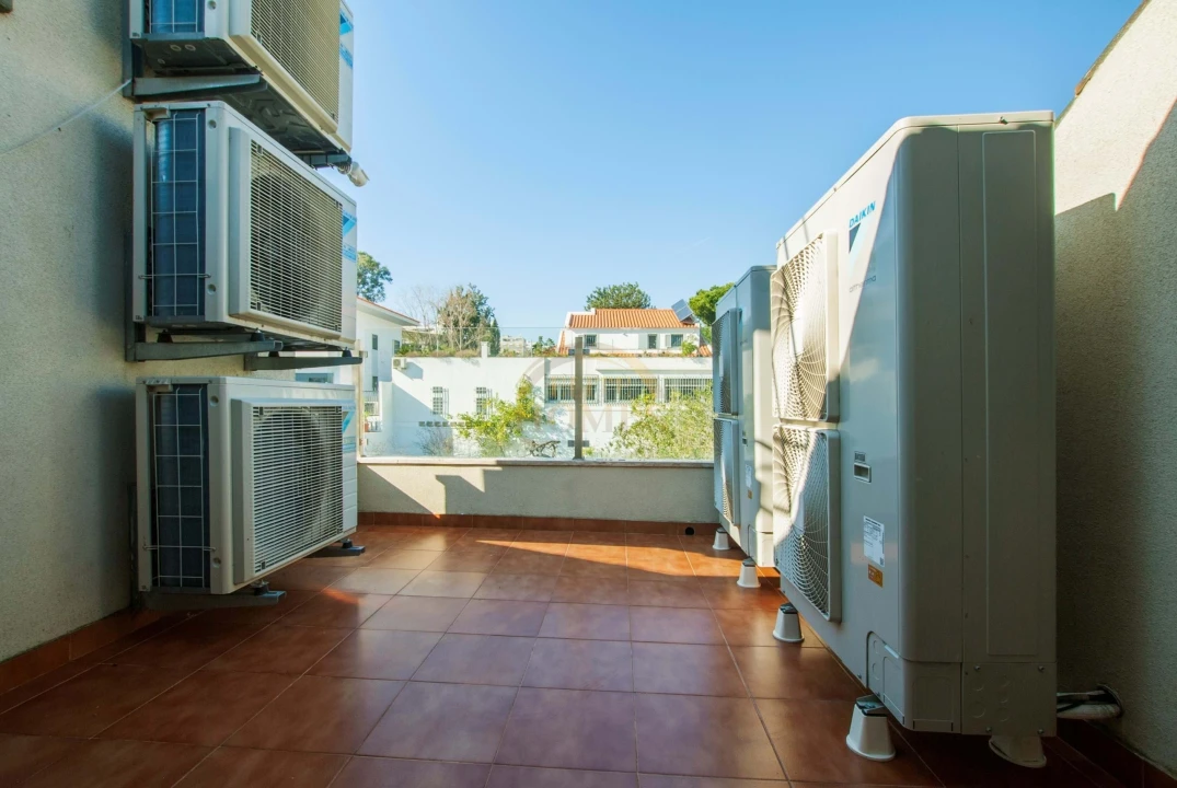 Moradia T8 para Venda em Alvalade Foto 57