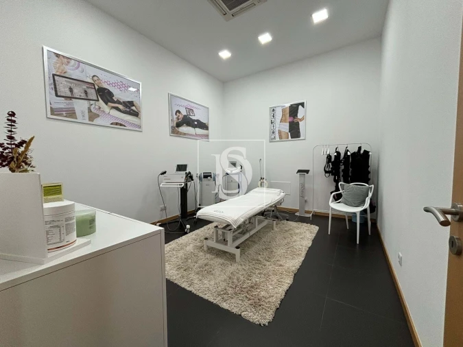 Negócio para Venda em Santa Maria Maior e Monserrate e Meadela Foto 10