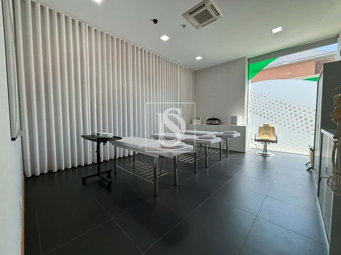 Negócio para Venda em Santa Maria Maior e Monserrate e Meadela Foto 6