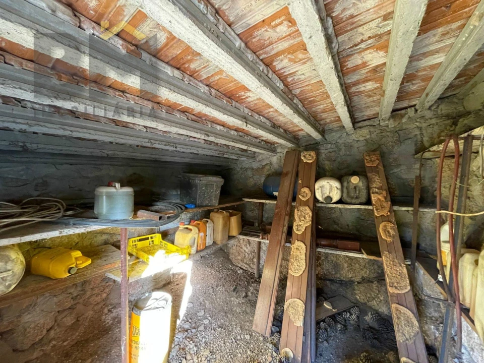 Quinta T0 para Venda em Freixial e Juncal do Campo Foto 16