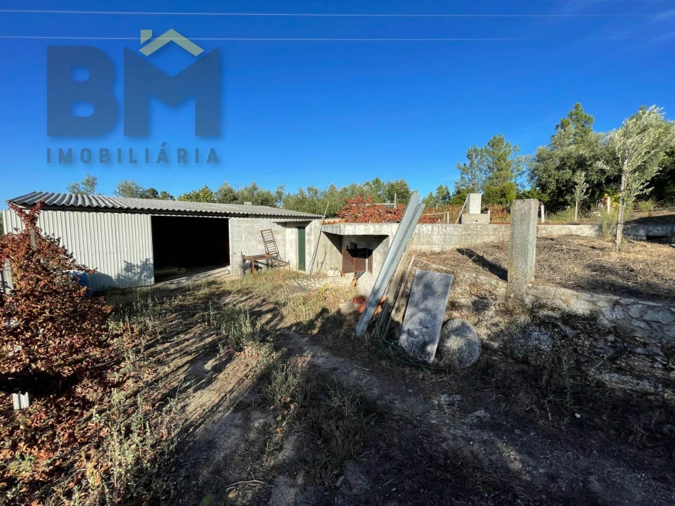 Quinta T0 para Venda em Freixial e Juncal do Campo Foto 4