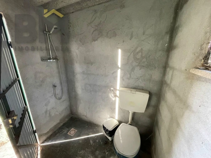 Quinta T0 para Venda em Freixial e Juncal do Campo Foto 8