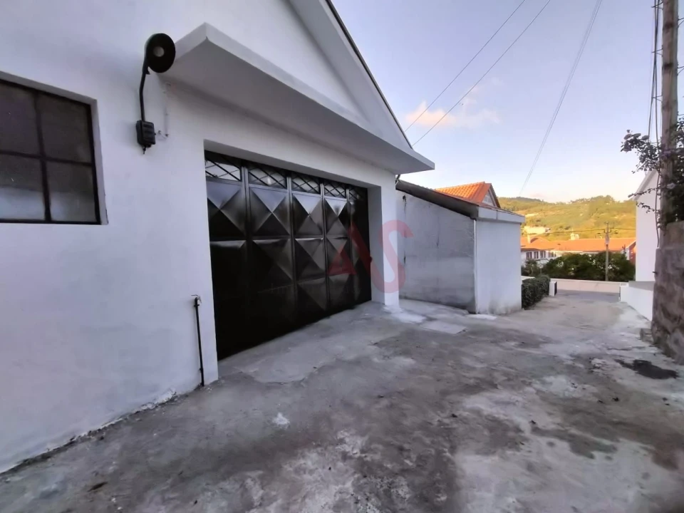 Armazém para Arrendamento em Caldas de Vizela (São Miguel e São João) Foto 11