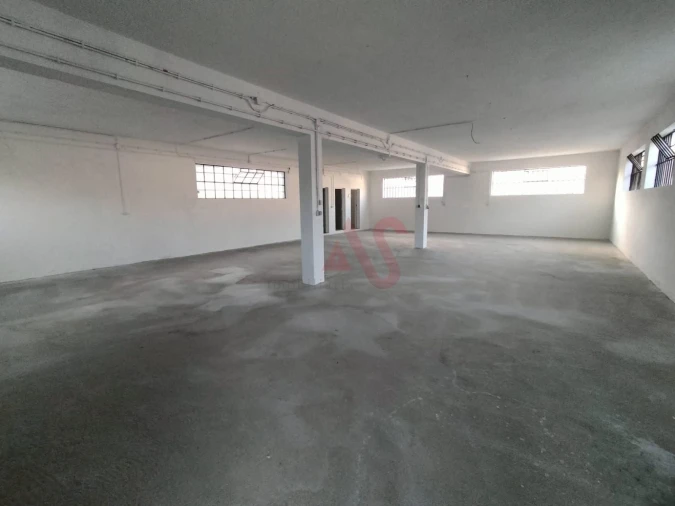 Armazém para Arrendamento em Caldas de Vizela (São Miguel e São João) Foto 5