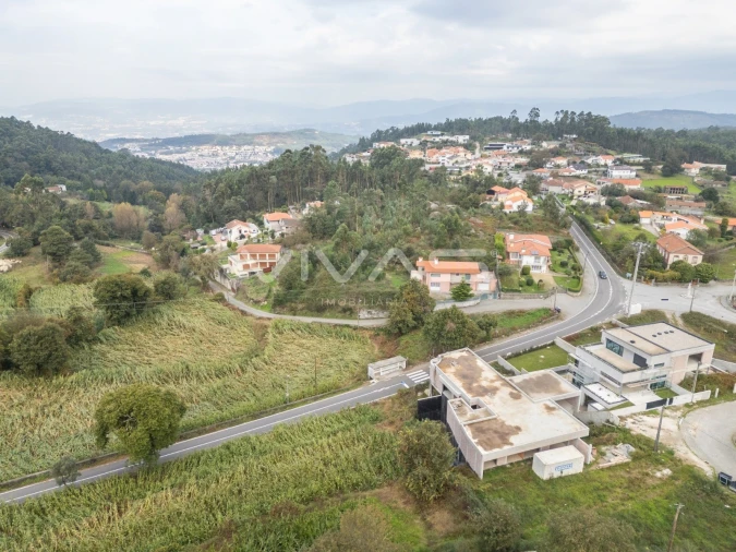 Moradia T4 para Venda em Espinho Foto 25