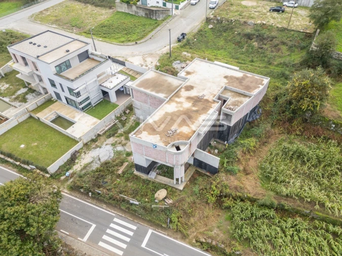 Moradia T4 para Venda em Espinho Foto 2