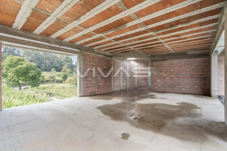 Moradia T4 para Venda em Espinho Foto 22