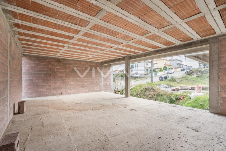 Moradia T4 para Venda em Espinho Foto 18