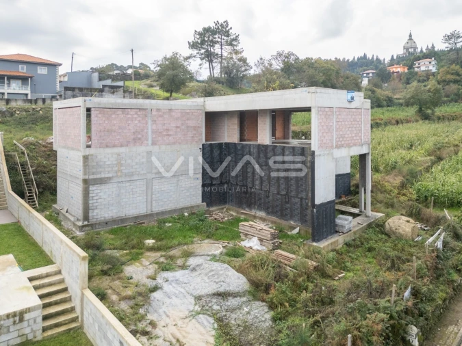 Moradia T4 para Venda em Espinho Foto 10