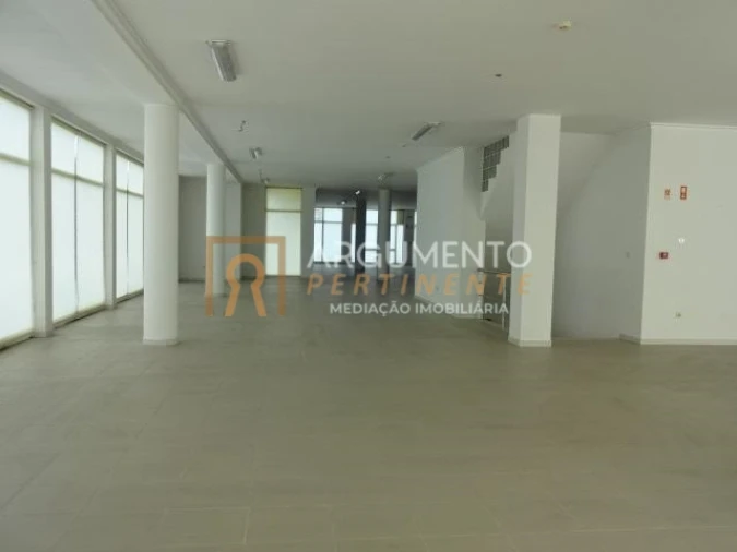 Loja para Venda em Agrela Foto 1