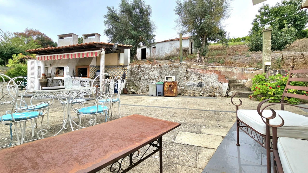 Quinta T6 para Venda em Lamas e Cercal Foto 11