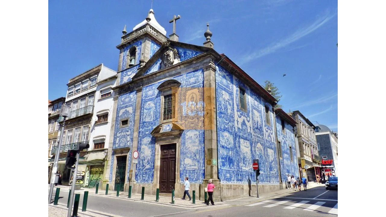 Prédio para Venda em Cedofeita, Santo Ildefonso, Sé, Miragaia, São Nicolau e Vitória Foto 9
