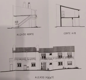 Quinta T4 para Venda em Mexilhoeira Grande