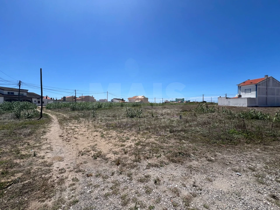Terreno para Venda em Peniche Foto 1