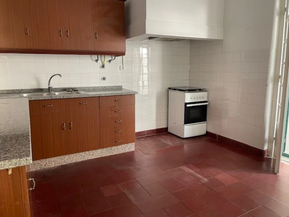 Apartamento T4 para Arrendamento em Ponte de Sor, Tramaga e Vale de Açor Foto 7